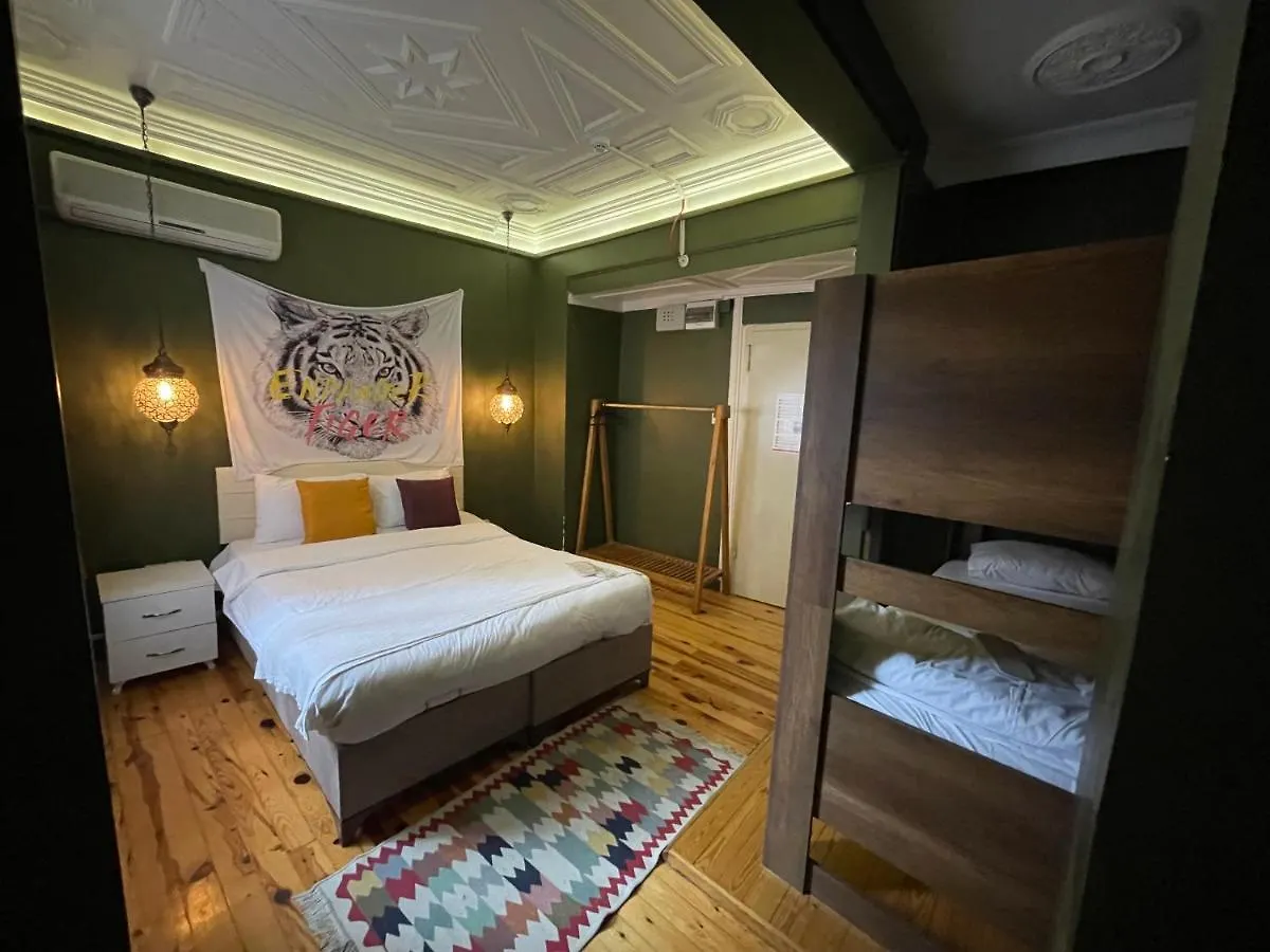 Bed & Breakfast The Local Hostel & Guesthouse Istanbulská provincie Turecko